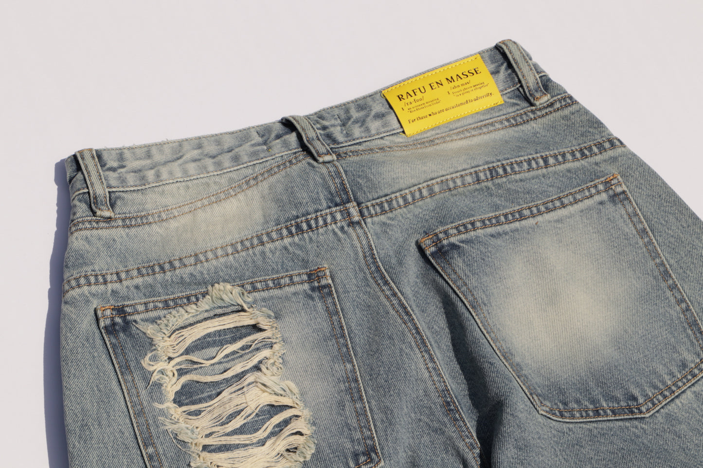 Baggy Star Studded Distressed Jeans