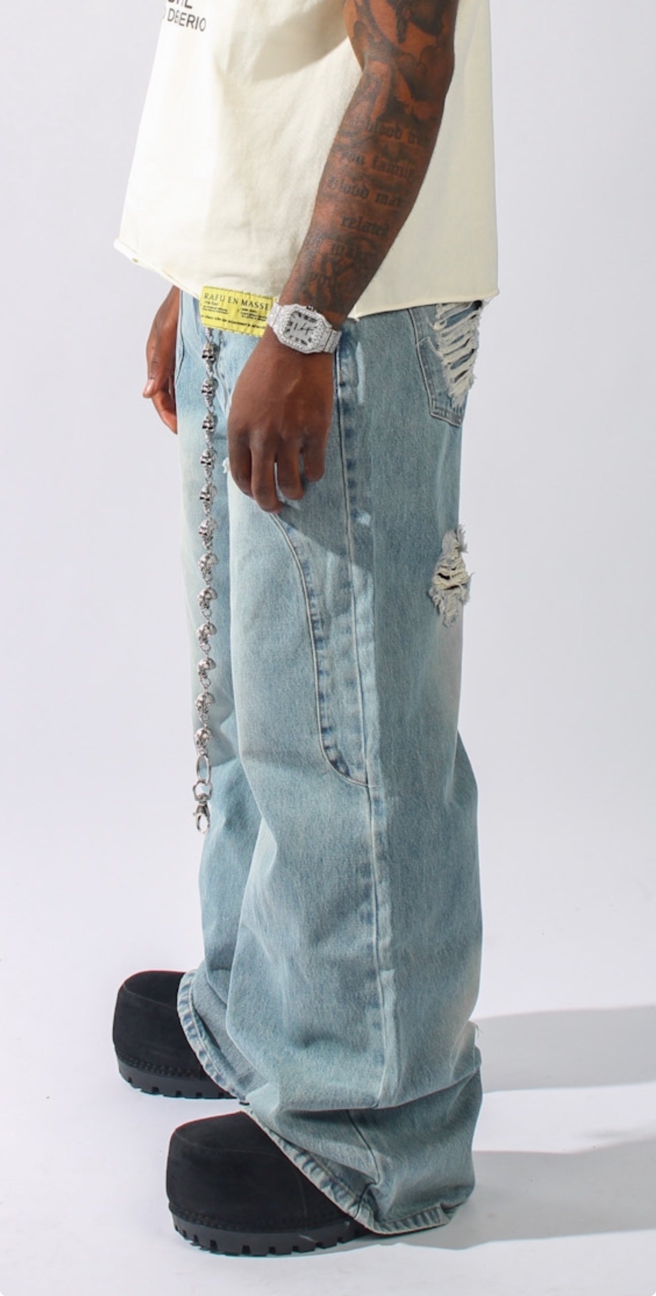 Baggy Star Studded Distressed Jeans