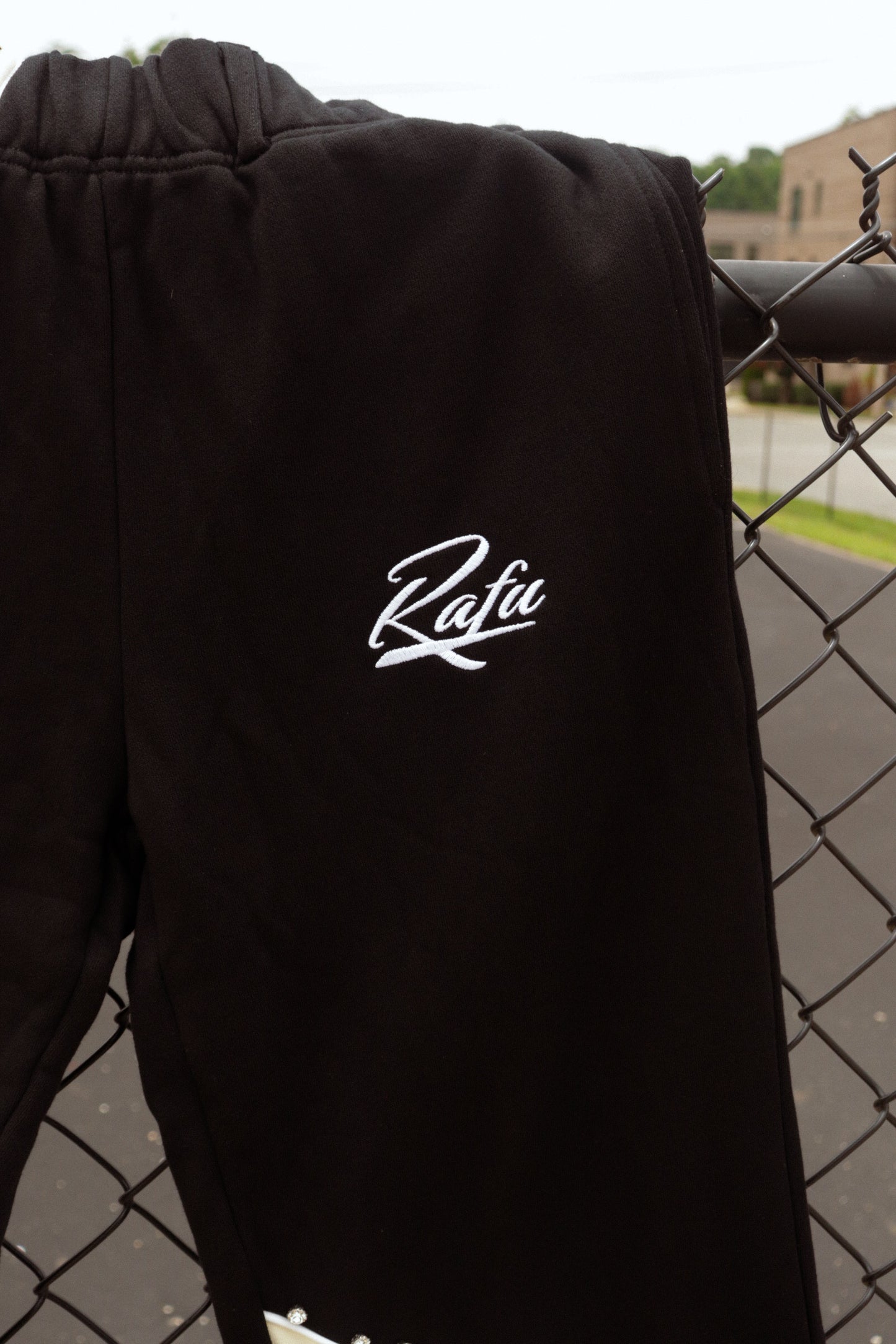 Obsidian Cream Pants
